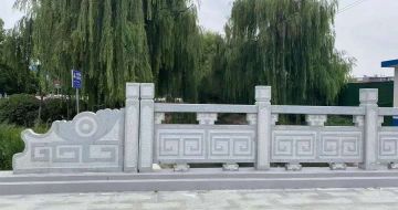 鄂尔多斯 芝麻灰桥栏杆、河道栏杆安装效果