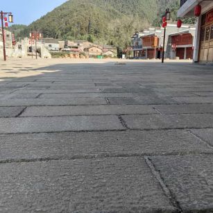 鄂尔多斯仿古石铺装效果