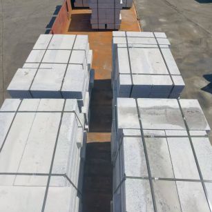 鄂尔多斯 路沿石装车出货