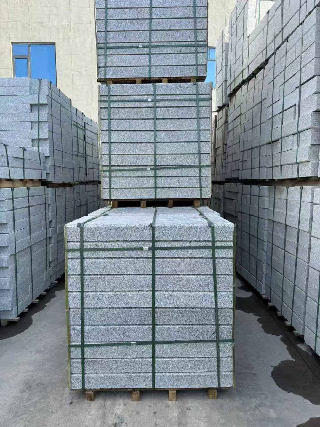 鄂尔多斯 公园台阶石