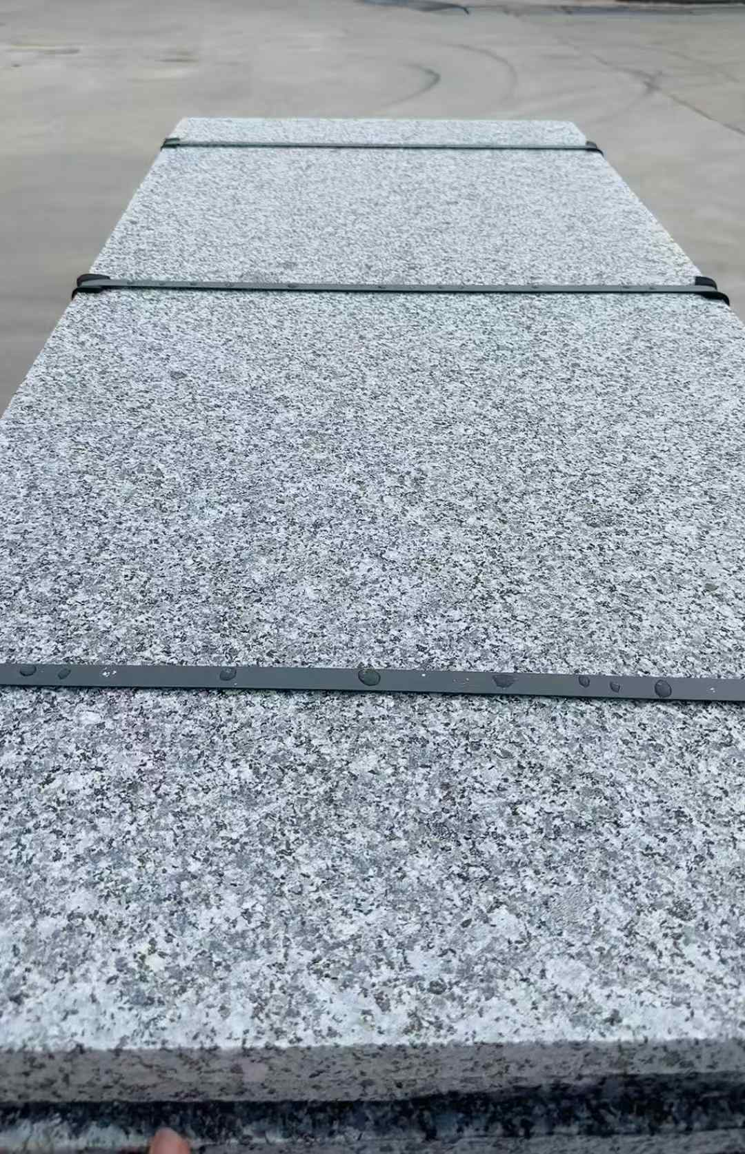 鄂尔多斯 芝麻黑火烧面毛板，条板，半成品