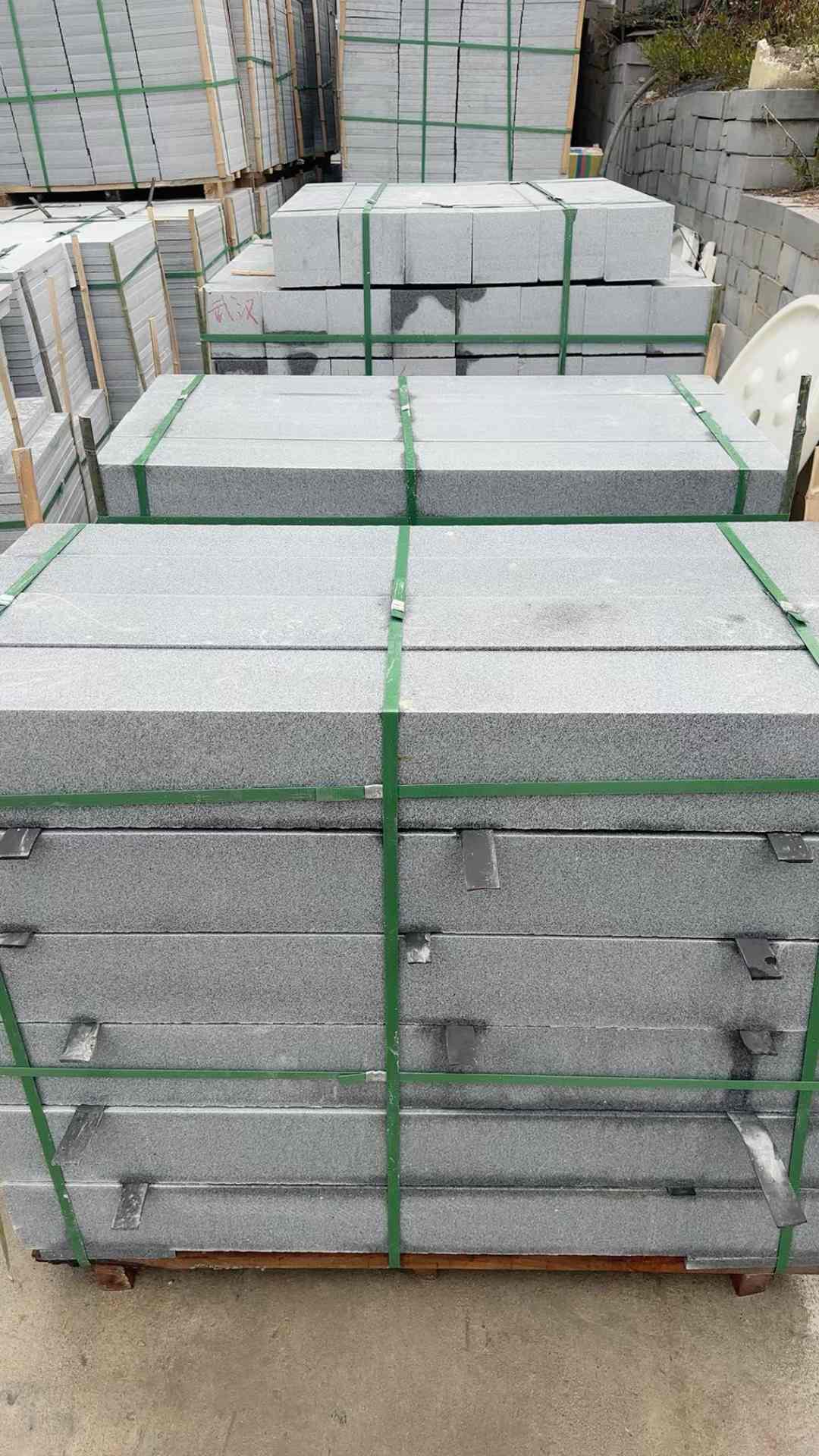 鄂尔多斯 芝麻灰机切面栏杆