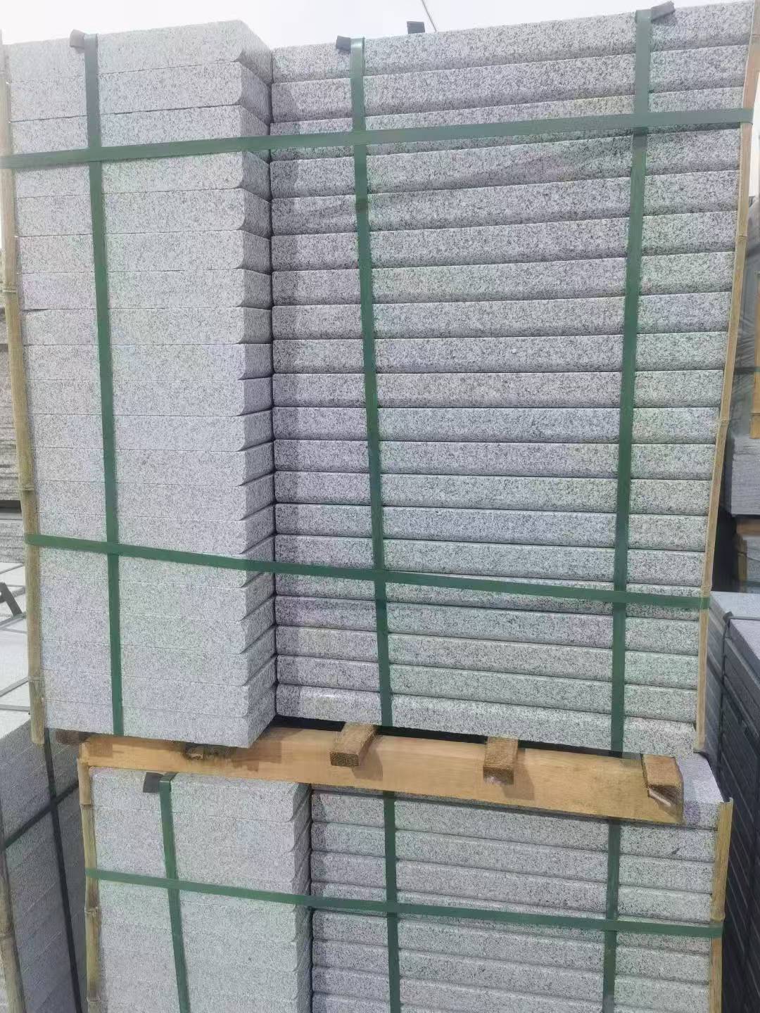 鄂尔多斯 5公分芝麻白，倒斜角，室外楼梯踏步