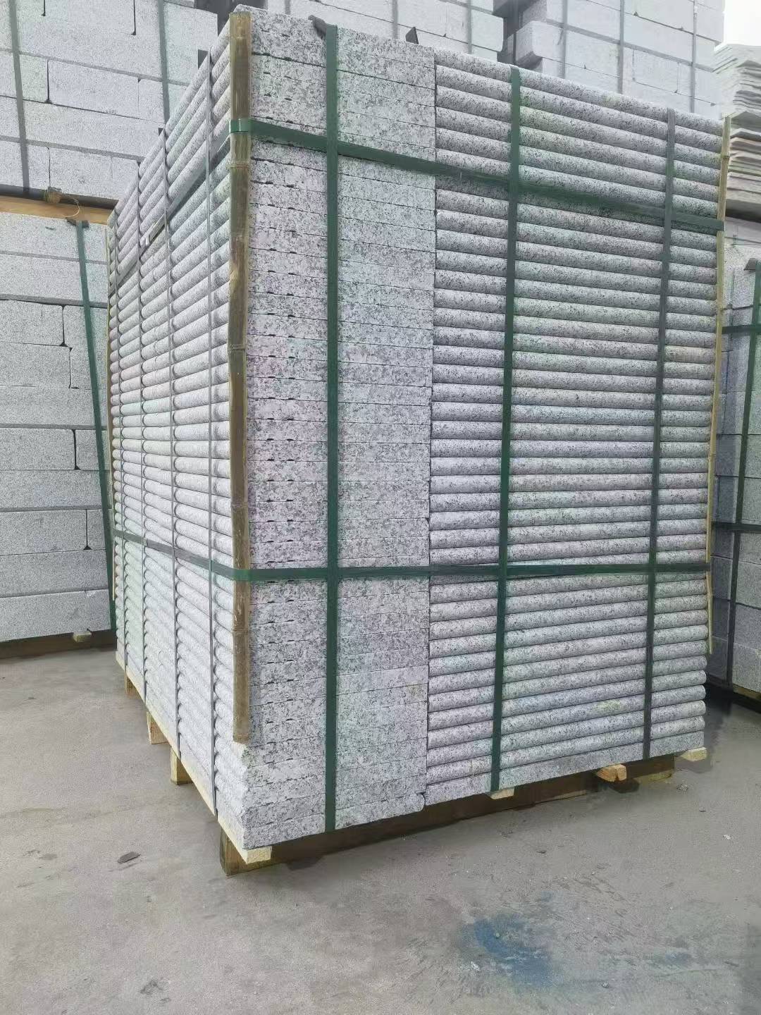 鄂尔多斯 芙蓉白3公分厚磨圆边、拉槽，楼梯踏步